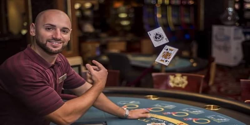 Cược Tổng Điểm (Over/Under)